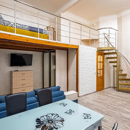 Apartment on Kovzhuna street Lviv Bagian luar foto